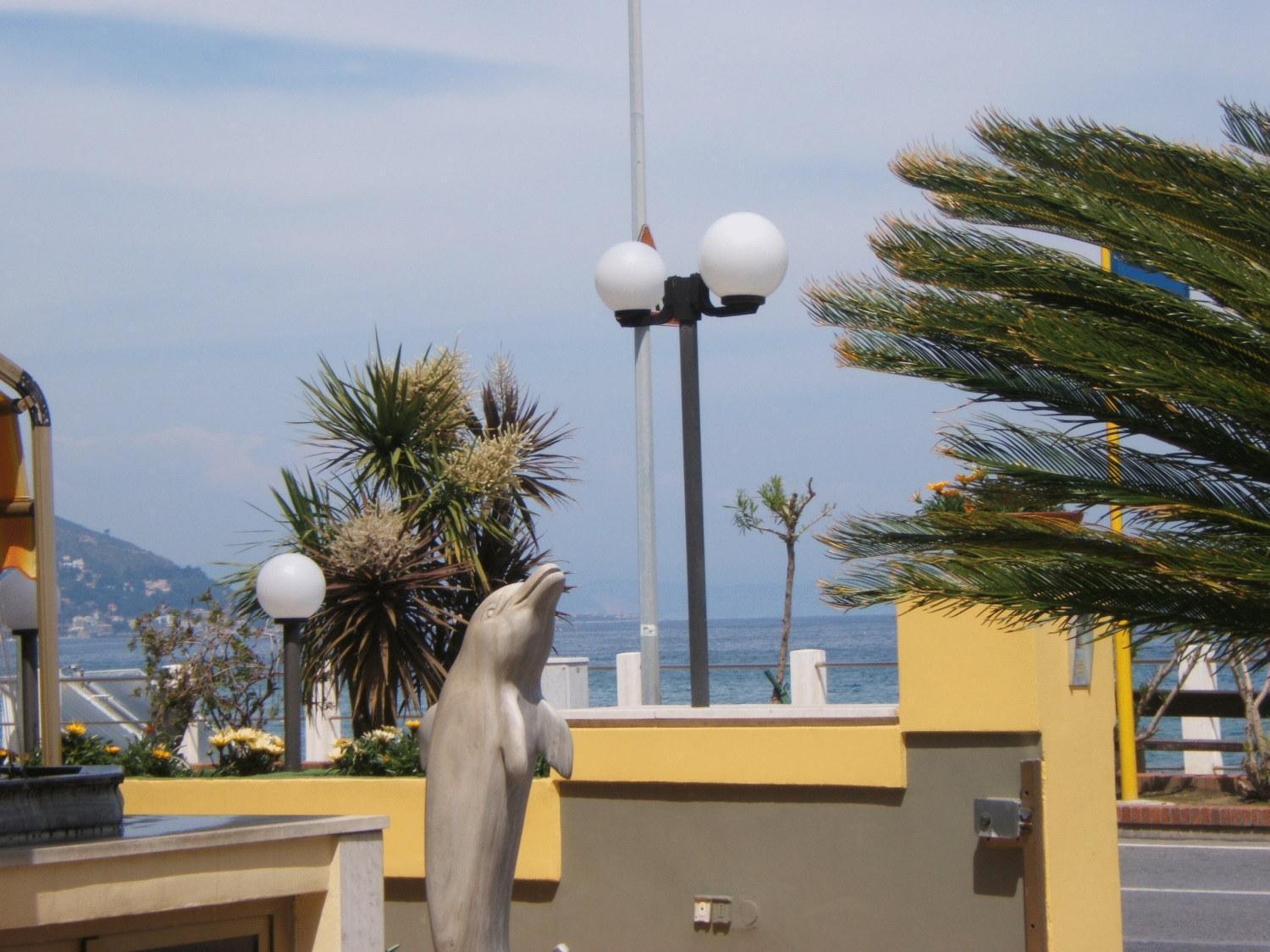 Hotel Delfino Laigueglia Exterior foto