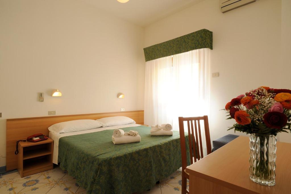 Hotel Delfino Laigueglia Quarto foto